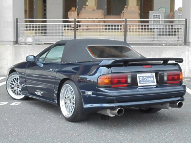 Illustration for article titled I want to import an FC RX-7 turbo convertible from Japan
